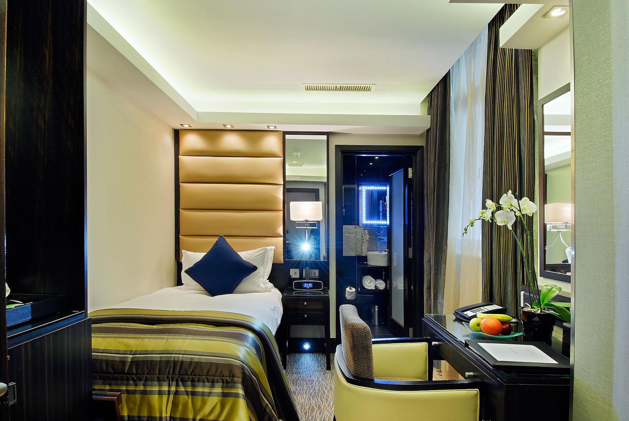 Park Grand Mayfair Londres Exterior foto A room at the Mandarin Oriental, London